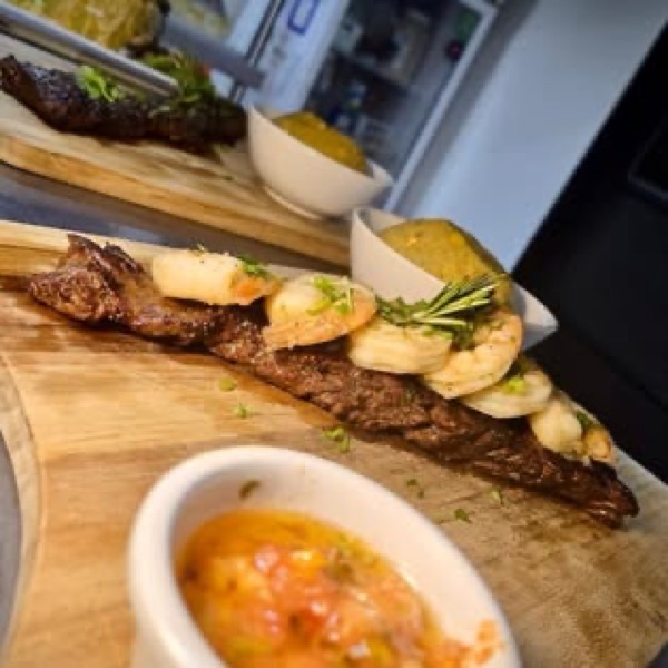 Publicación de Facebook De La Kasa Cuisine